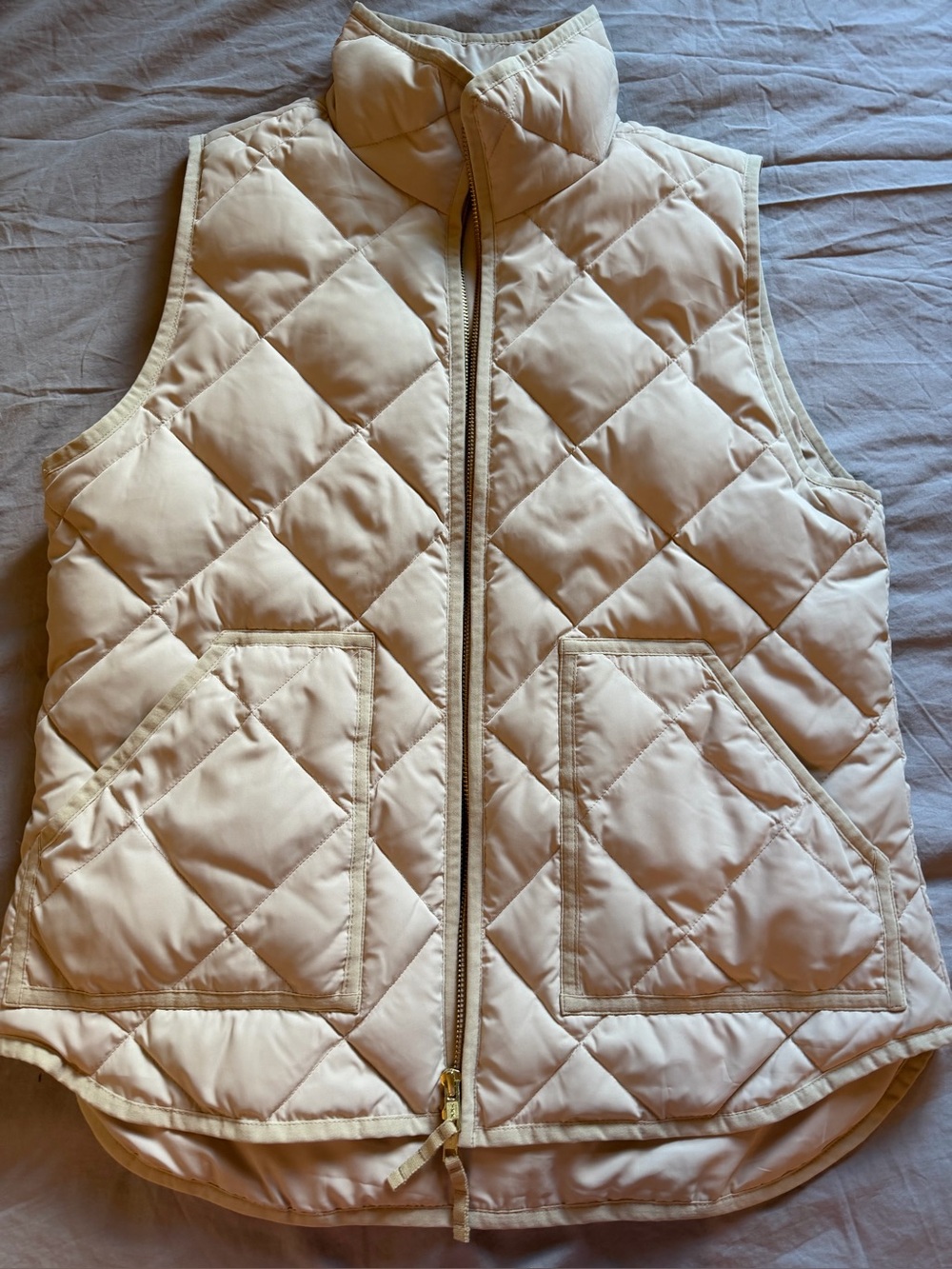 J Crew perfect creamy vest. All season size M